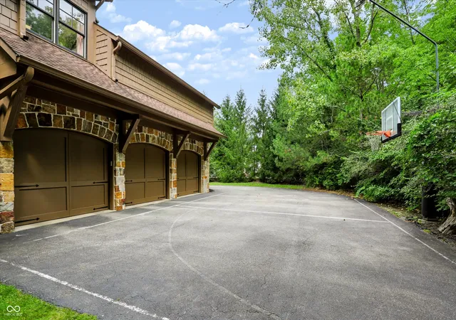 Photo 2 of Single family home for sale at 12121 Wetland Pt, Fishers, IN 46037 | MLS# 22122344 | Listing updated on 2026-09-15