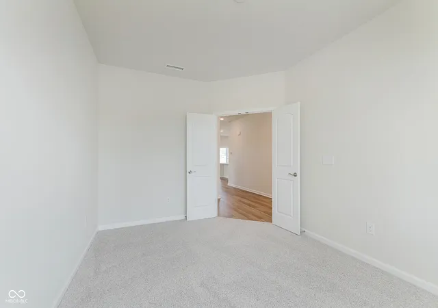 Photo 3 of Single family home for sale at 6598 Seattle Slew Dr, Whitestown, IN 46075 | MLS# 22122352 | Listing updated on 2026-09-29