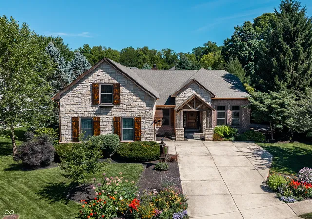 Photo 1 of Sale Pending at 15058 Newburyport Dr, Fishers, IN 46040 | MLS# 22122368 | Listing updated on 2026-09-28