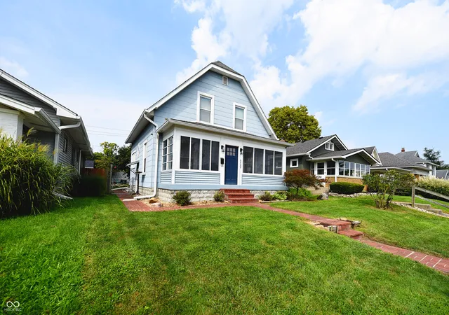 Photo 3 of Single family home for sale at 5122 E Saint Clair St, Indianapolis, IN 46219 | MLS# 22122371 | Listing updated on 2026-08-29