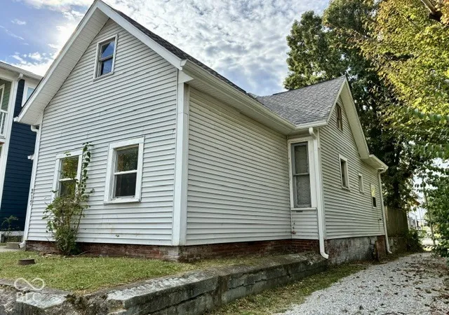 Photo 2 of Single family home for sale at 217 E Morris St, Indianapolis, IN 46225 | MLS# 22122374 | Listing updated on 2026-09-30