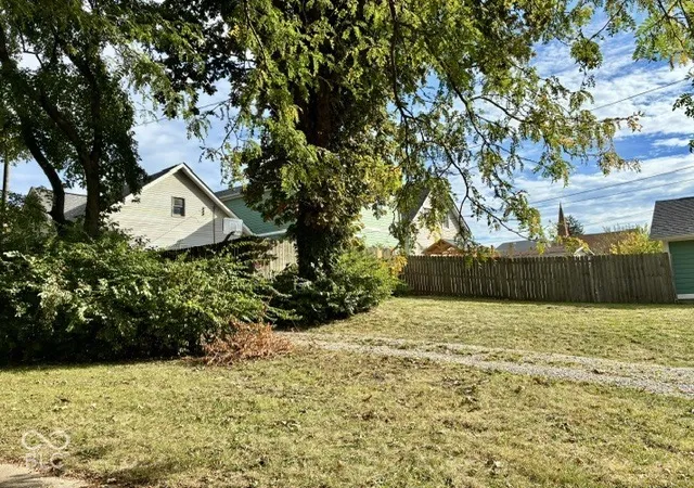 Photo 3 of Single family home for sale at 217 E Morris St, Indianapolis, IN 46225 | MLS# 22122374 | Listing updated on 2026-09-30