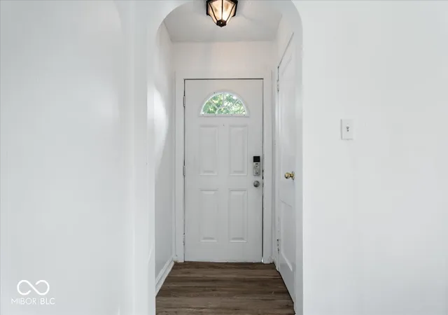 2nd image of 48 Rosemere Ave, Indianapolis, IN 46229 | MLS# 22122381