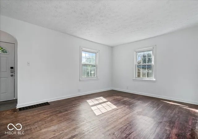 3rd image of 48 Rosemere Ave, Indianapolis, IN 46229 | MLS# 22122381