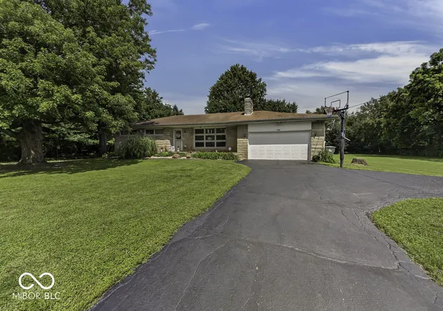Photo 2 of Single family home for sale at 1408 W Edgewood Ave, Indianapolis, IN 46217 | MLS# 22122390 | Listing updated on 2026-09-16