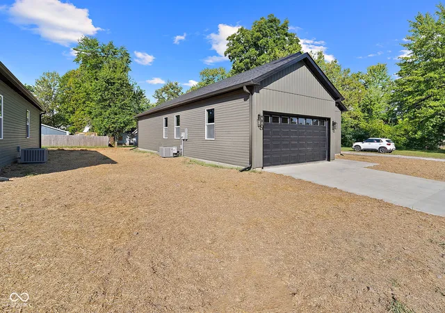 Photo 35 of Single family home for sale at 408 N Leavitt St, Brazil, IN 47834 | MLS# 22122414 | Listing updated on 2026-10-14