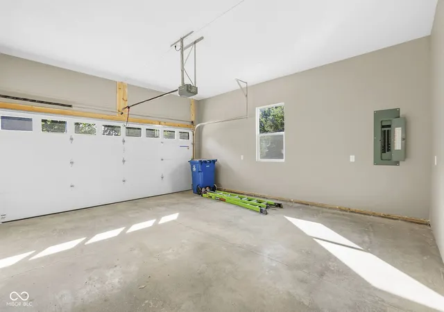 Photo 37 of Single family home for sale at 404 N Leavitt St, Brazil, IN 47834 | MLS# 22122417 | Listing updated on 2026-10-14