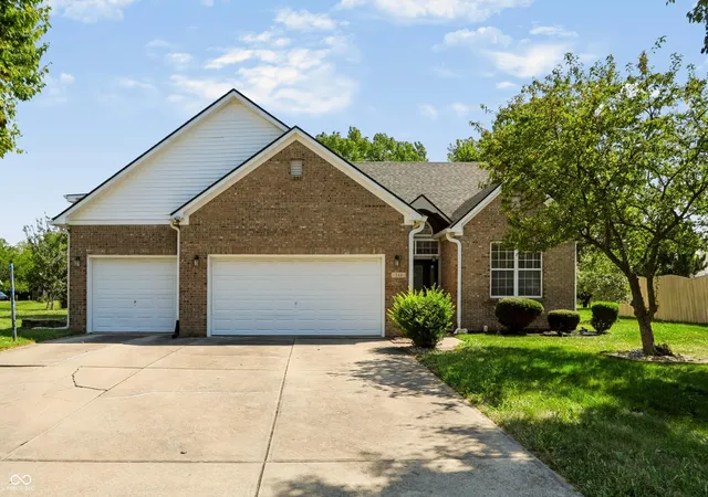 Photo 1 of Single family home for sale at 541 Ironridge Ct, Indianapolis, IN 46239 | MLS# 22122437 | Listing updated on 2026-09-22