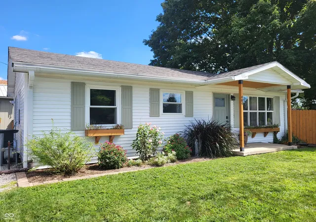 Photo 1 of Sale Pending at 408 W 3rd St, Lizton, IN 46149 | MLS# 22122446 | Listing updated on 2026-09-23