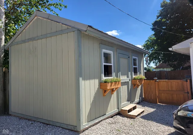 Photo 33 of Sale Pending at 408 W 3Rd St, Lizton, IN 46149 | MLS# 22122446 | Listing updated on 2026-09-23