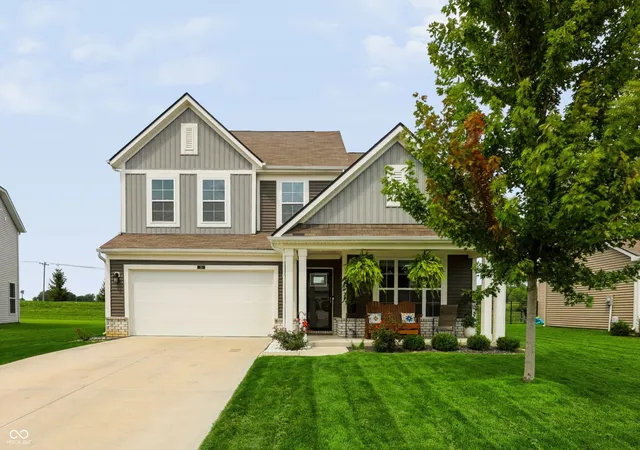 Photo 1 of Sale Pending at 20 Mandon Ct, Cicero, IN 46034 | MLS# 22122449 | Listing updated on 2026-08-29