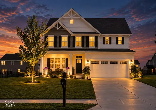 Single family home for sale at 277 Briar Creek Ln, Whiteland, IN 46184 | MLS# 22122453