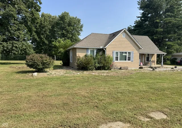 Photo 2 of Single family home for sale at 52 Park West, Bloomingdale, IN 47832 | MLS# 22122478 | Listing updated on 2026-08-28