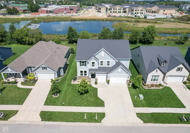 Photo 2 of Sale Pending at 840 Cedar Grove Lndg, Westfield, IN 46074 | MLS# 22122479 | Listing updated on 2026-10-04