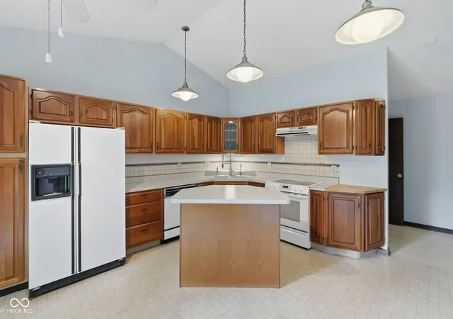 Photo 3 of Single family home for sale at 12774 N Oakhaven Dr, Camby, IN 46113 | MLS# 22122484 | Listing updated on 2026-09-24