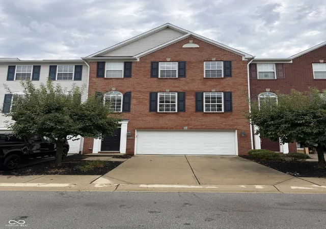 Photo 1 of Townhouse for sale at 9461 Tanhurst Dr, Indianapolis, IN 46250 | MLS# 22122504 | Listing updated on 2026-08-27