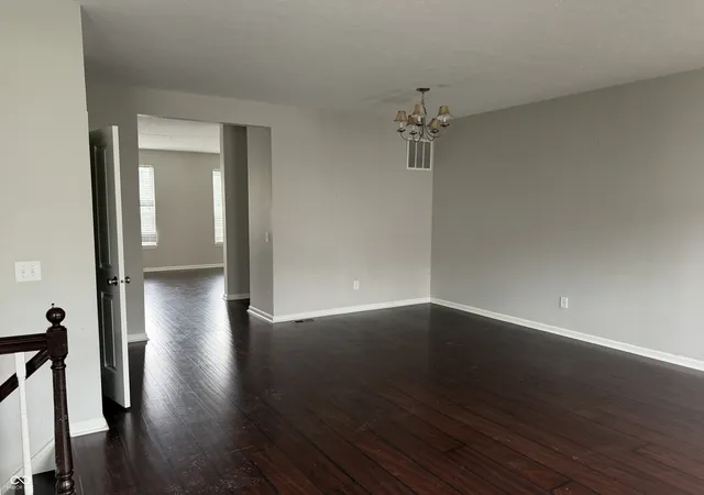 Photo 4 of Townhouse for sale at 9461 Tanhurst Dr, Indianapolis, IN 46250 | MLS# 22122504 | Listing updated on 2026-08-27