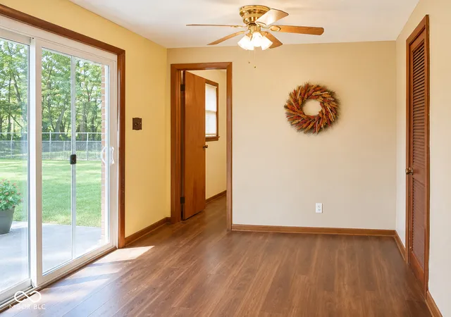 Photo 4 of Sale Pending at 5317 Linda Ln, Anderson, IN 46011 | MLS# 22122534 | Listing updated on 2026-10-08