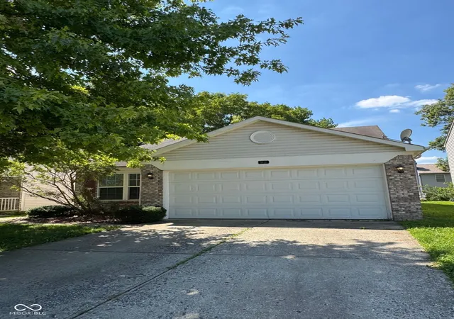 Photo 1 of Single family home for sale at 3616 Cedar Pine Pl, Indianapolis, IN 46235 | MLS# 22122559 | Listing updated on 2026-08-26