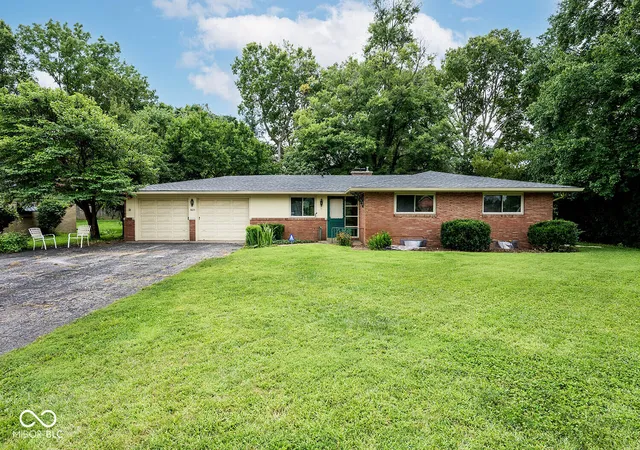 Photo 1 of Sale Pending at 3605 Delmar Rd, Indianapolis, IN 46220 | MLS# 22122578 | Listing updated on 2026-09-02