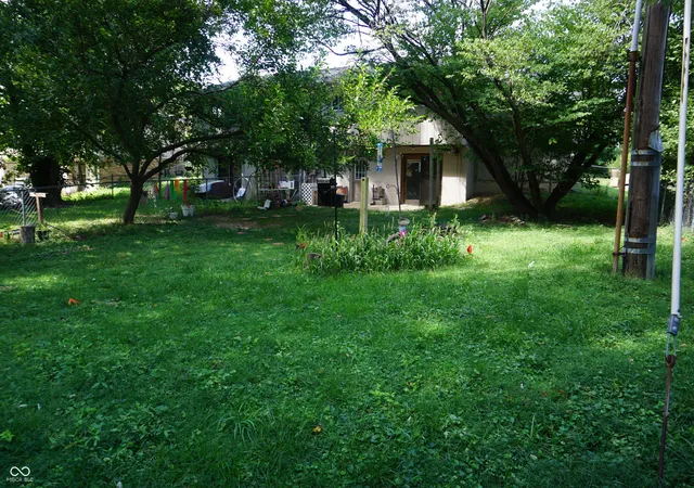 Photo 3 of Sale Pending at 4635 W Sunset Ave, Bloomington, IN 47403 | MLS# 22122603 | Listing updated on 2026-09-23
