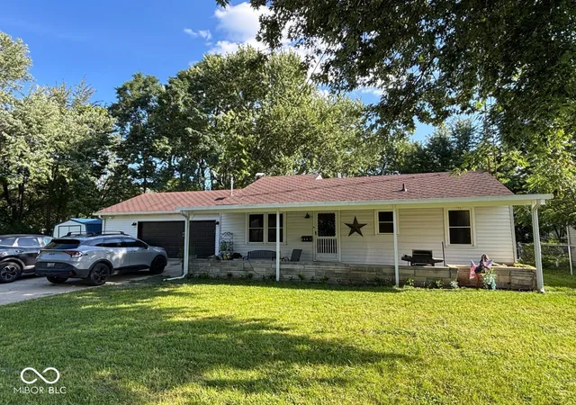 Photo 1 of Single family home for sale at 2607 E Michigan St, Muncie, IN 47302 | MLS# 22122642 | Listing updated on 2026-08-26