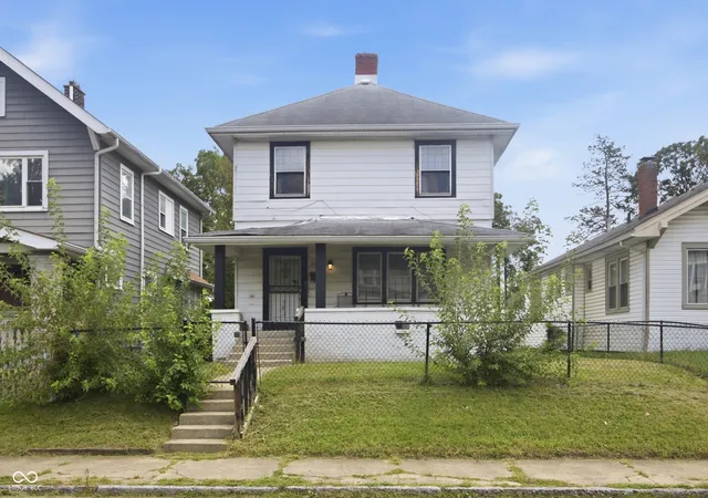 Photo 3 of Single family home for sale at 3741 Ruckle St, Indianapolis, IN 46205 | MLS# 22122662 | Listing updated on 2026-09-04