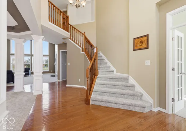 Photo 3 of Single family home for sale at 2801 Newbury Ct, Zionsville, IN 46077 | MLS# 22122679 | Listing updated on 2026-10-27