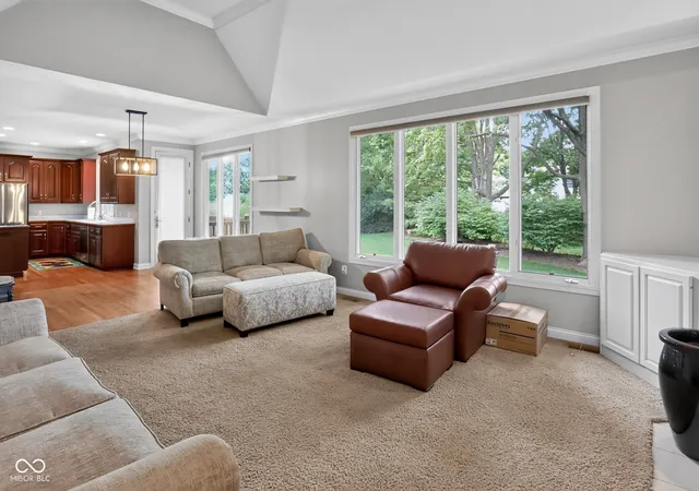 Photo 4 of Single family home for sale at 11277 Williams Ct, Carmel, IN 46033 | MLS# 22122680 | Listing updated on 2026-09-29