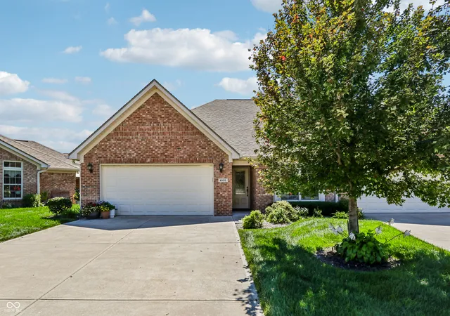 Photo 2 of Condo for sale at 4935 W Harrisburg Ct, New Palestine, IN 46163 | MLS# 22122714 | Listing updated on 2026-10-26