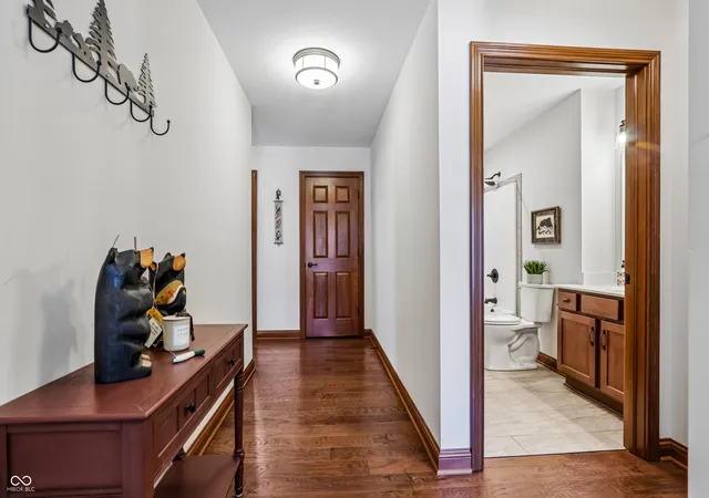 Photo 4 of Condo for sale at 4935 W Harrisburg Ct, New Palestine, IN 46163 | MLS# 22122714 | Listing updated on 2026-10-26