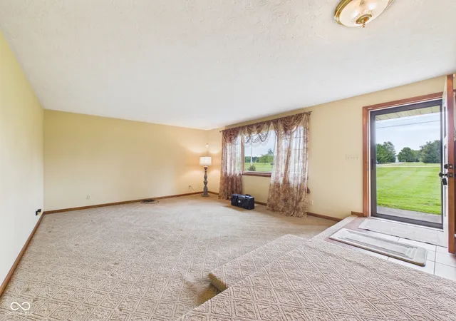 Photo 4 of Single family home for sale at 1311 N 400 E, Anderson, IN 46012 | MLS# 22122723 | Listing updated on 2026-10-06