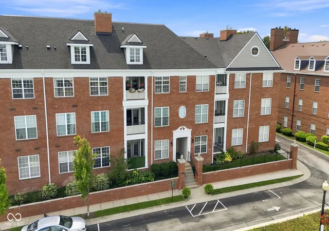 Photo 2 of Condo for sale at 451 American Wy N #2G, Carmel, IN 46032 | MLS# 22122734 | Listing updated on 2026-09-02