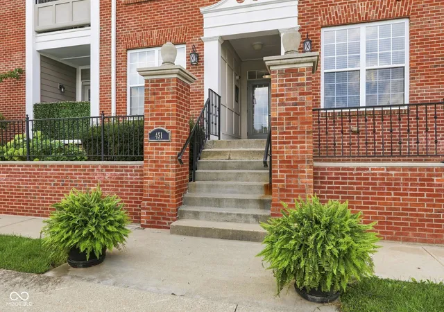 Photo 3 of Condo for sale at 451 American Wy N #2G, Carmel, IN 46032 | MLS# 22122734 | Listing updated on 2026-09-02