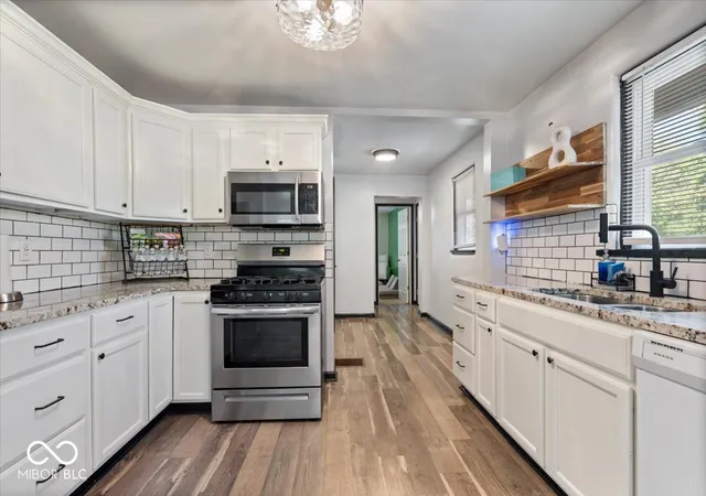 Photo 3 of Single family home for sale at 1016 W Epler Ave, Indianapolis, IN 46217 | MLS# 22122741 | Listing updated on 2026-08-27