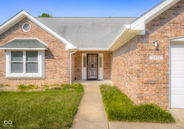 Photo 3 of Single family home for sale at 2974 Prairie Stream Wy, Columbus, IN 47203 | MLS# 22122755 | Listing updated on 2026-09-22