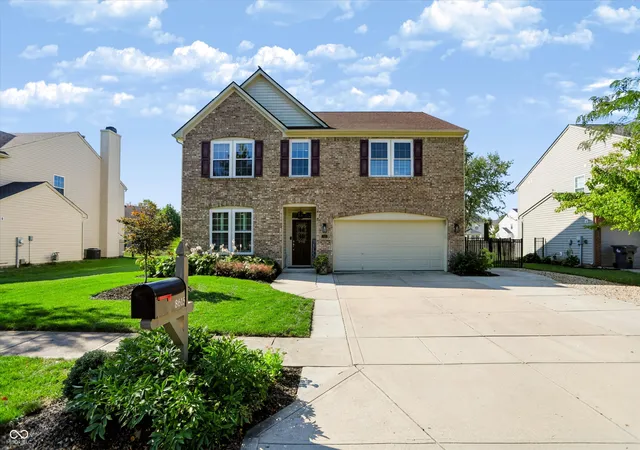 Photo 2 of Single family home for sale at 8615 Aberdeenshire Ct, Indianapolis, IN 46259 | MLS# 22122788 | Listing updated on 2026-10-06