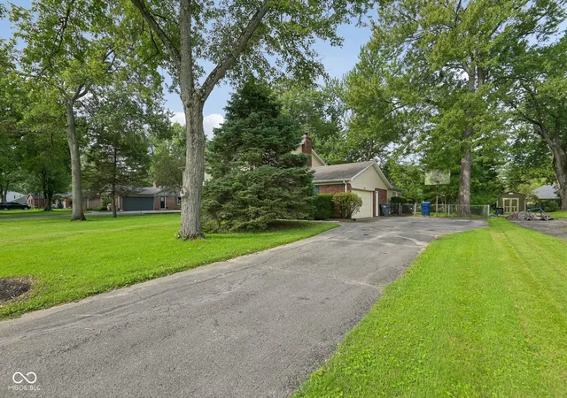 Photo 3 of Single family home for sale at 7338 N Layman Ave, Indianapolis, IN 46250 | MLS# 22122804 | Listing updated on 2026-09-29