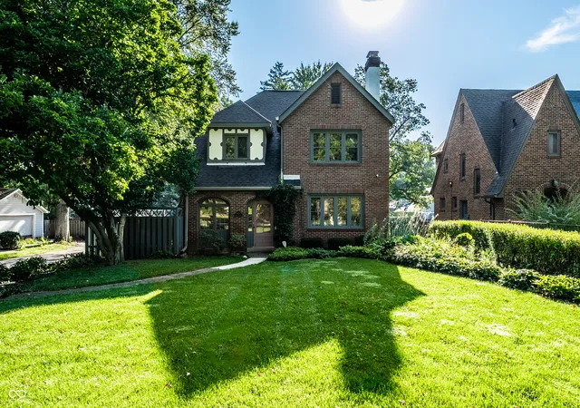 Photo 1 of Sale Pending at 4815 N Illinois St, Indianapolis, IN 46208 | MLS# 22122805 | Listing updated on 2026-08-31