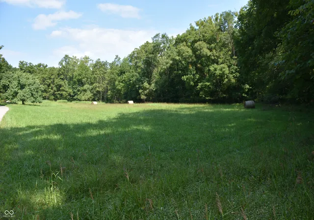 Photo 3 of Sale Pending at 00 Sichting Rd, Martinsville, IN 46151 | MLS# 22122815 | Listing updated on 2026-08-28