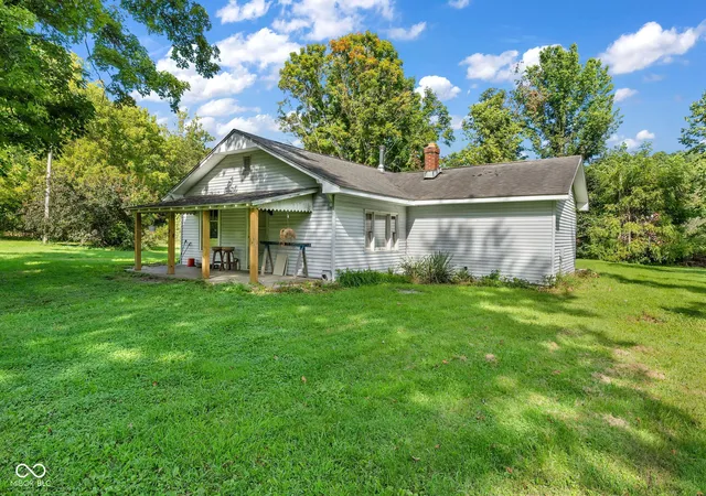 2nd image of 10899 S County Road 525 W, Reelsville, IN 46171 | MLS# 22122819