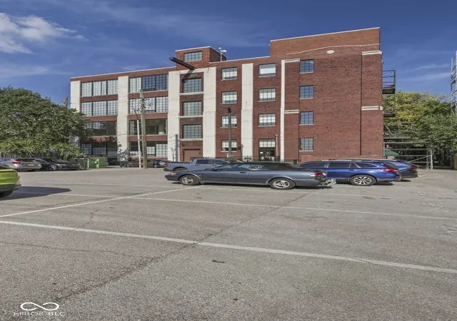 Photo 43 of Condo for sale at 624 E Walnut St #110, Indianapolis, IN 46204 | MLS# 22122821 | Listing updated on 2026-10-06