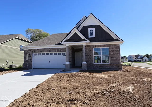 Photo 2 of Single family home for sale at 5043 Carmine St, Brownsburg, IN 46112 | MLS# 22122826 | Listing updated on 2026-10-08