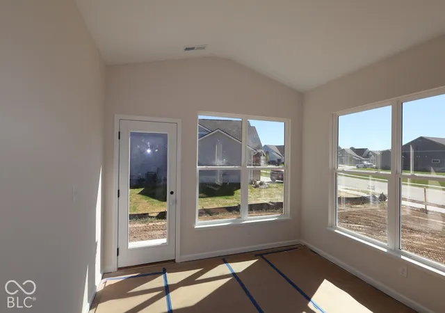 Photo 4 of Single family home for sale at 5043 Carmine St, Brownsburg, IN 46112 | MLS# 22122826 | Listing updated on 2026-10-08