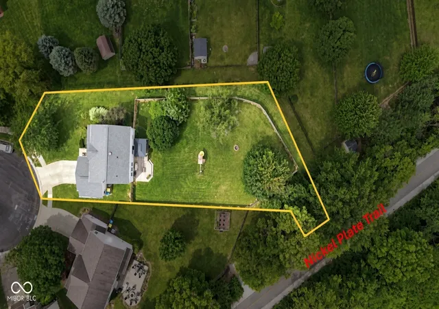 Photo 3 of Sale Pending at 9100 Merrill Ct, Fishers, IN 46038 | MLS# 22122852 | Listing updated on 2026-08-31