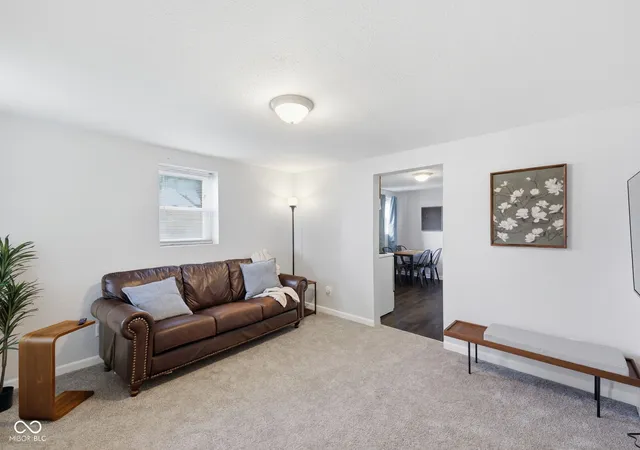 Photo 4 of Sale Pending at 803 W 5th Street, Greenfield, IN 46140 | MLS# 22122859 | Listing updated on 2026-09-12