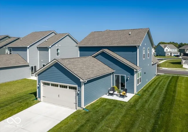 Photo 3 of Single family home for sale at 15411 Alperton Rd, Fishers, IN 46037 | MLS# 22122866 | Listing updated on 2026-08-30