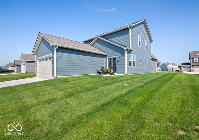 Photo 4 of Single family home for sale at 15411 Alperton Rd, Fishers, IN 46037 | MLS# 22122866 | Listing updated on 2026-08-30