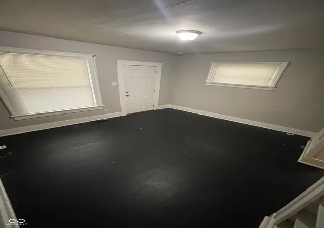 Photo 2 of Sale Pending at 850 N Dearborn St, Indianapolis, IN 46201 | MLS# 22122867 | Listing updated on 2026-09-02