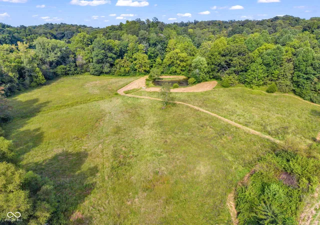 Photo 3 of House for sale at 10899 S County Road 900 W, Reelsville, IN 46171 | MLS# 22122869 | Listing updated on 2026-09-30